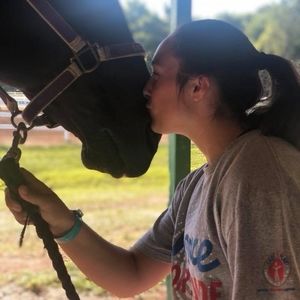 Meet your Posher, Estella